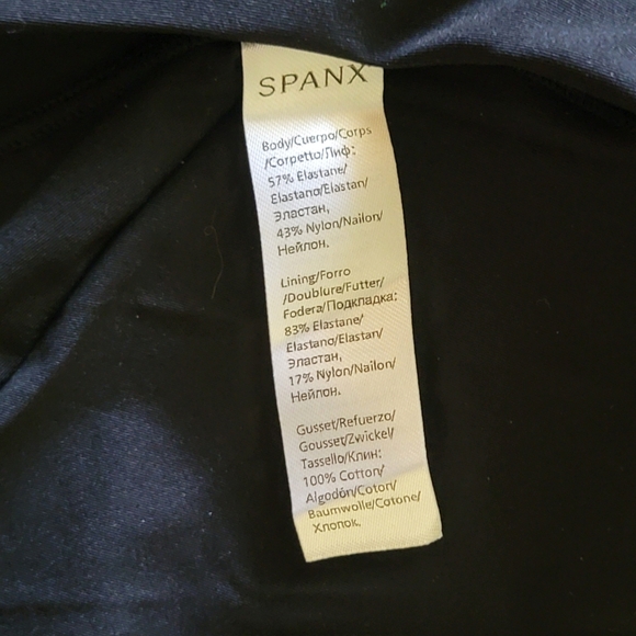 Spanx Invisible Shaping Open-Bust Mid-Thigh Bodysuit - Picture 11 of 14